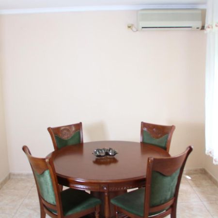Apartment Luka Kotor Eksteriør billede