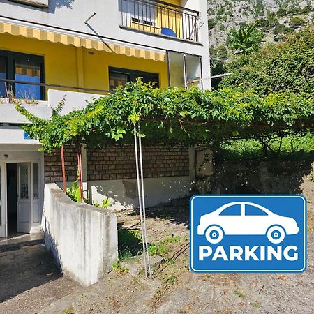 Apartment Luka Kotor Eksteriør billede