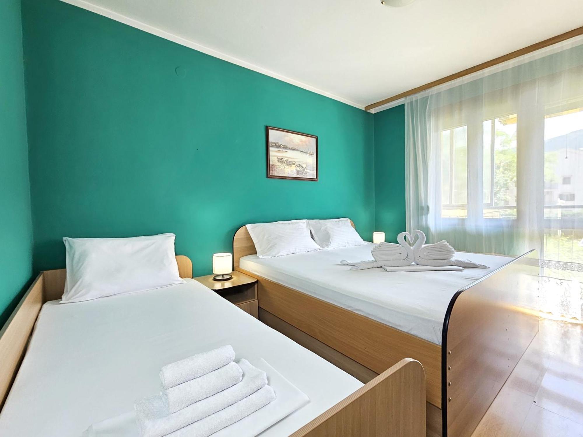 Apartment Luka Kotor Eksteriør billede