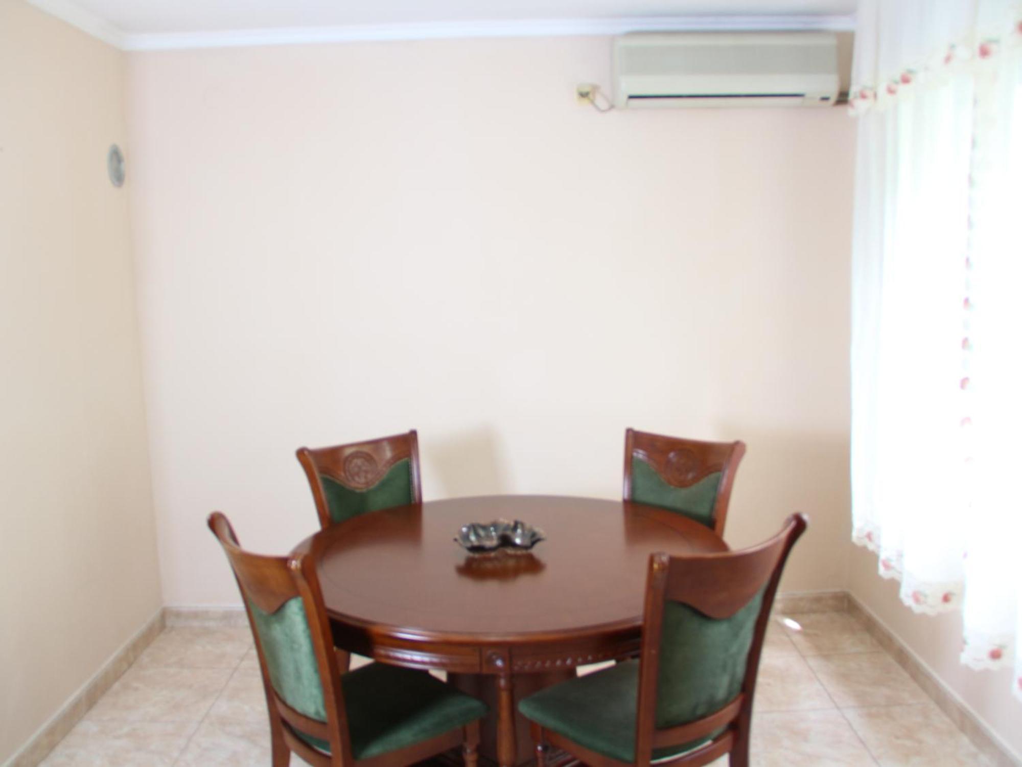 Apartment Luka Kotor Eksteriør billede